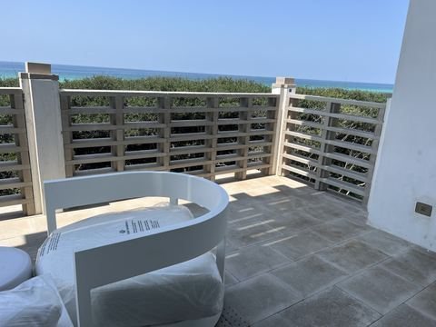 Retaining wall and hardscape by Fénix Paver Landscape, Santa Rosa Beach FL